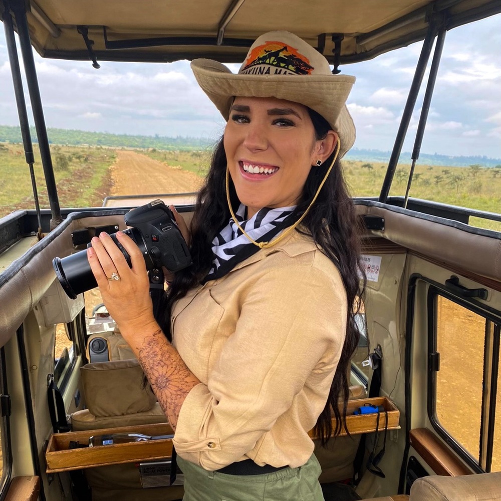 Meet your Posher, Laura